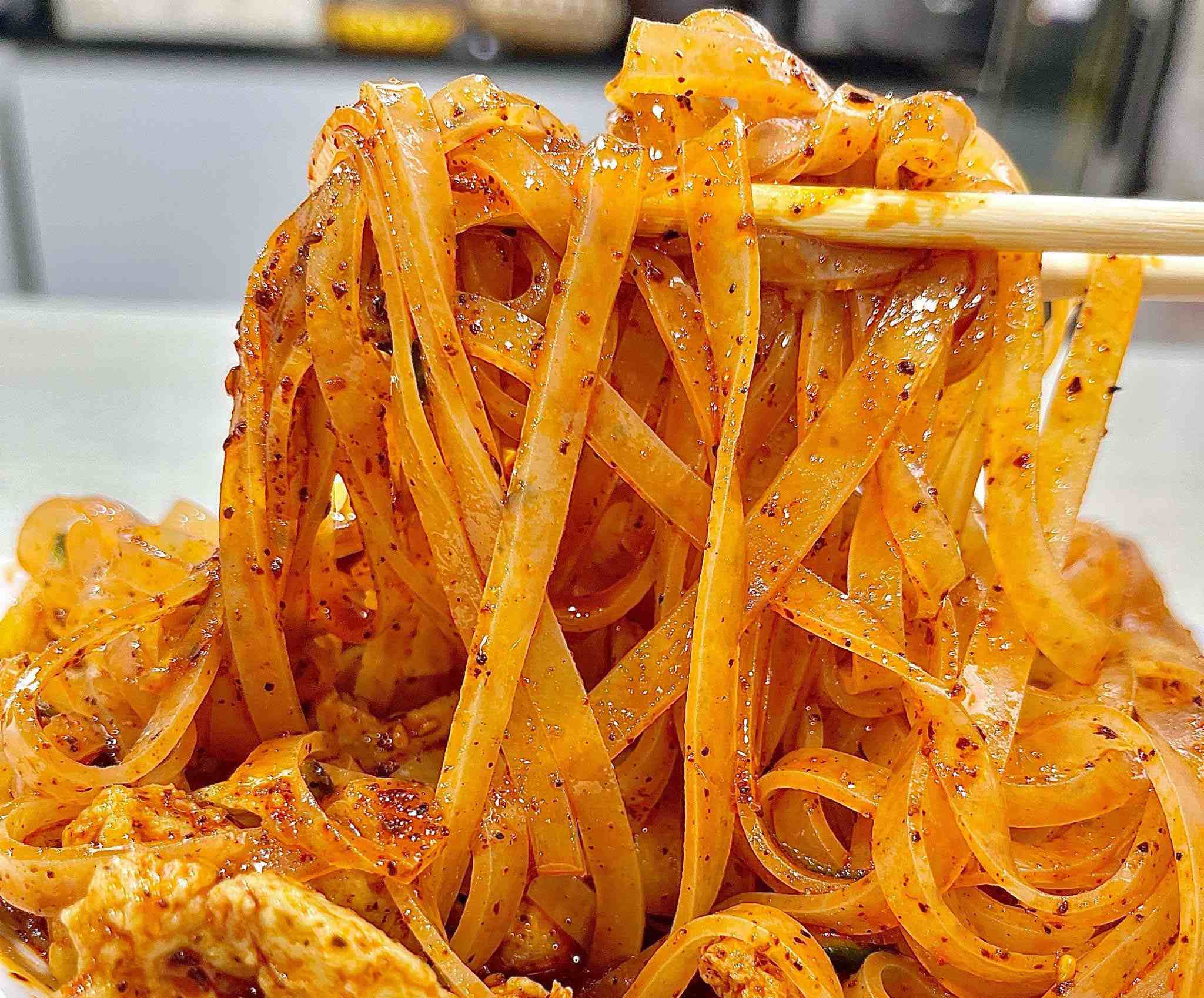 陜西特產(chǎn)搟面皮